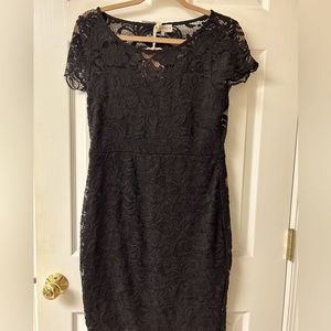 Black elastic lace dress size L super comfortable